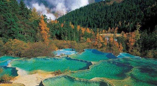 Huanglong Travel Guide: A Colorful Wonderland in Sichuan